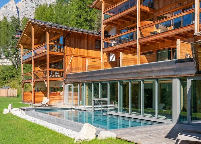 Dolomiti Lodge Alvera コルティーナ・ダンペッツォの写真